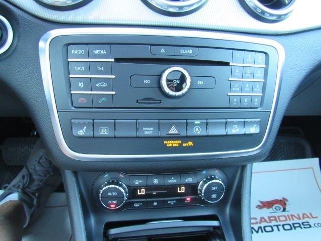 Mercedes-Benz GLA-Class GLA250 4MATIC 2016