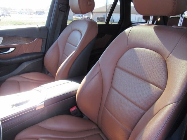 Mercedes-Benz GLC-Class GLC300 4MATIC 2020