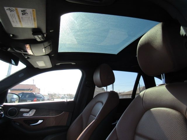 Mercedes-Benz GLC-Class GLC300 4MATIC 2020