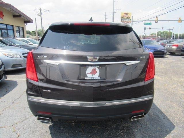 Cadillac XT5 Base AWD 2019