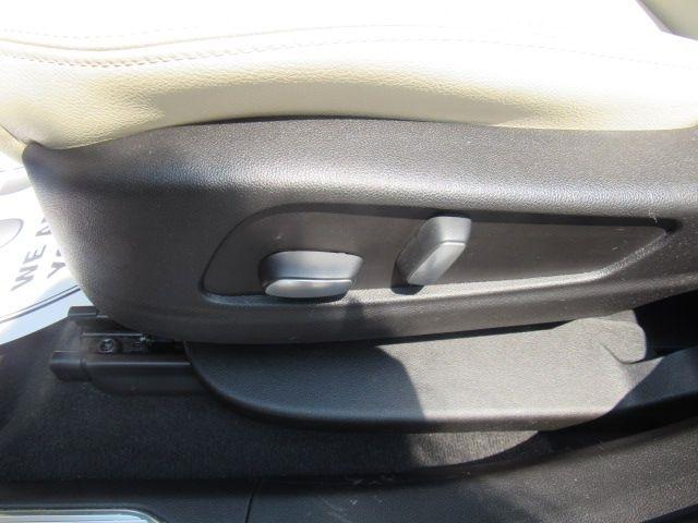 Cadillac XT5 Base AWD 2019