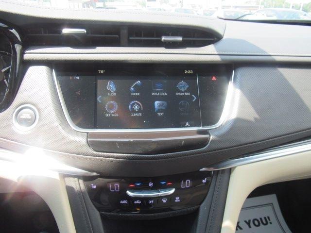 Cadillac XT5 Base AWD 2019