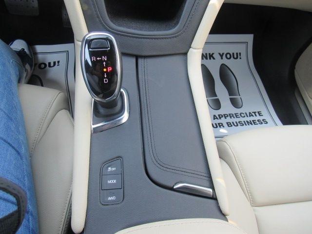 Cadillac XT5 Base AWD 2019