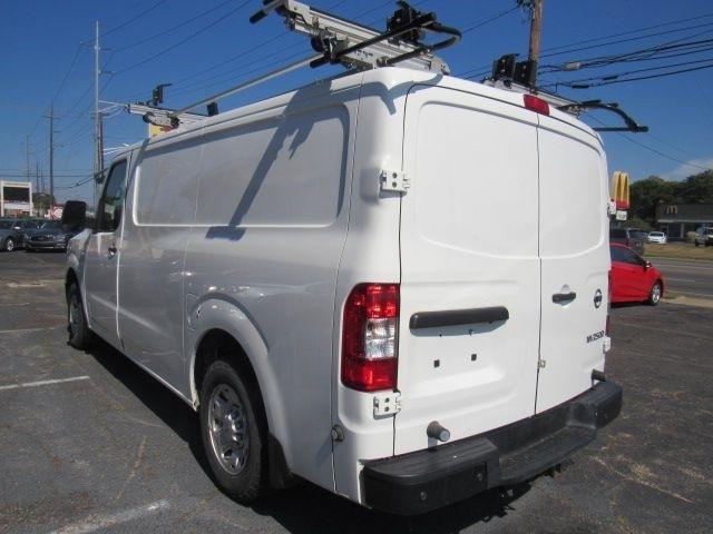 Nissan NV Cargo 2500 HD SV V6 2021