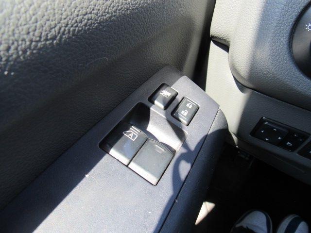 Nissan NV Cargo 2500 HD SV V6 2021