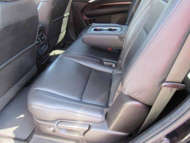 Acura MDX 9-Spd AT SH-AWD w/Tech & AcuraWatch Plus 2016