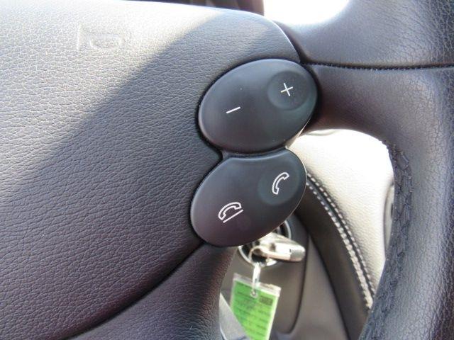 Mercedes-Benz SL-Class SL500 2005