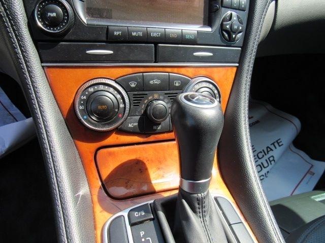 Mercedes-Benz SL-Class SL500 2005