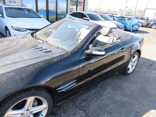 Mercedes-Benz SL-Class SL500 2005