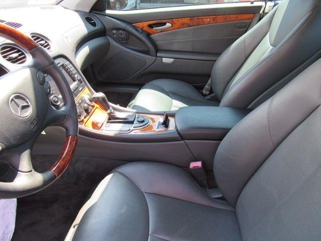 Mercedes-Benz SL-Class SL500 2005