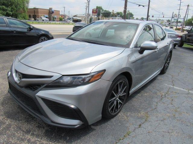 Toyota Camry SE Nightshade Edition 2021