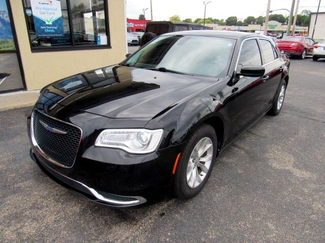2019 Chrysler 300