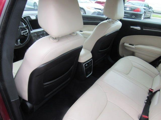 Chrysler 300 Touring AWD 2019