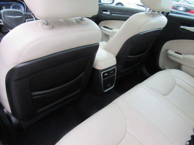 Chrysler 300 Touring AWD 2019