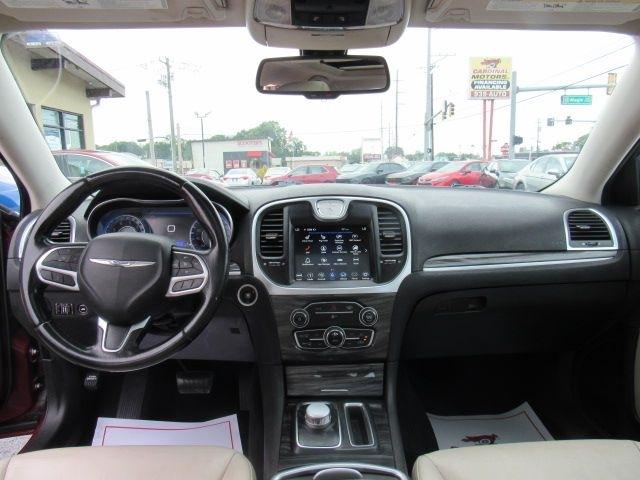 Chrysler 300 Touring AWD 2019