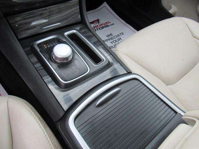 Chrysler 300 Touring AWD 2019