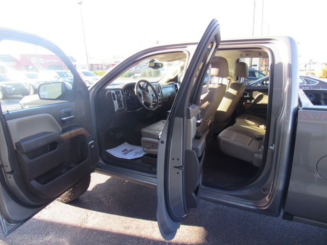 Chevrolet Silverado 1500 LTZ Double Cab Short Box 4WD 2017