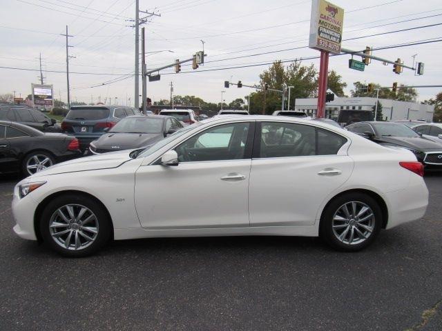Infiniti Q50 3.0t Premium AWD 2017