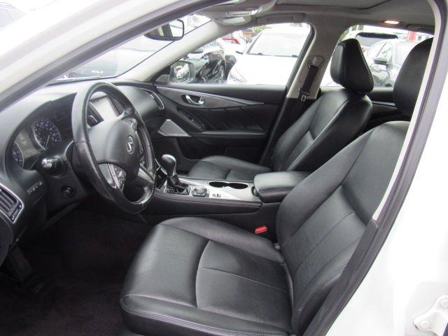 Infiniti Q50 3.0t Premium AWD 2017