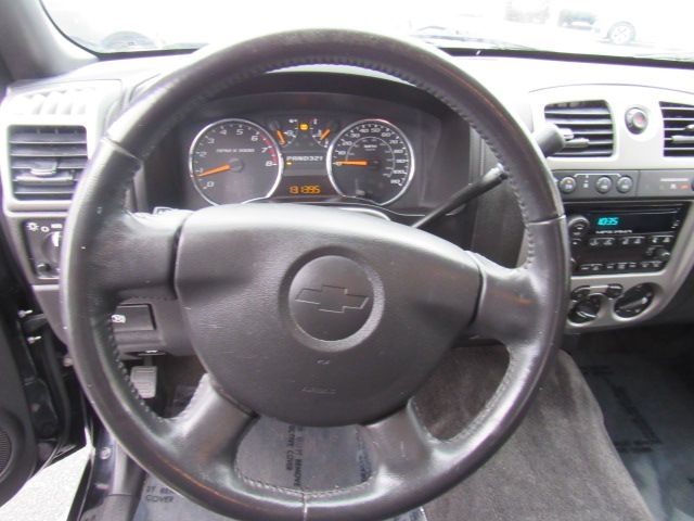 Chevrolet Colorado 1LT Crew Cab 4WD 2011