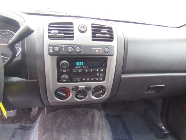 Chevrolet Colorado 1LT Crew Cab 4WD 2011