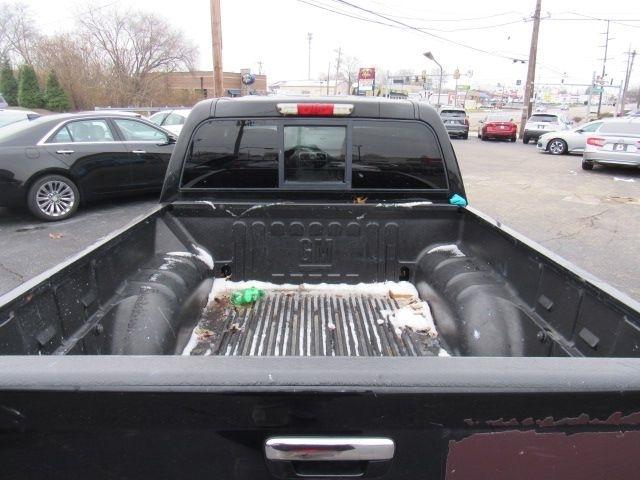 Chevrolet Colorado 1LT Crew Cab 4WD 2011