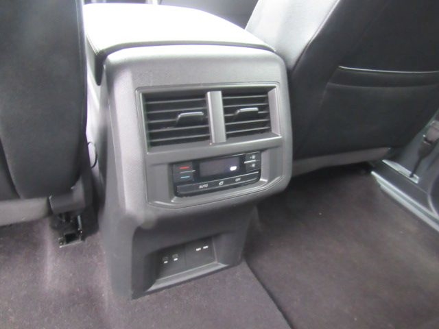 Volkswagen Atlas V6 SE w/Technology 4MOTION 2021