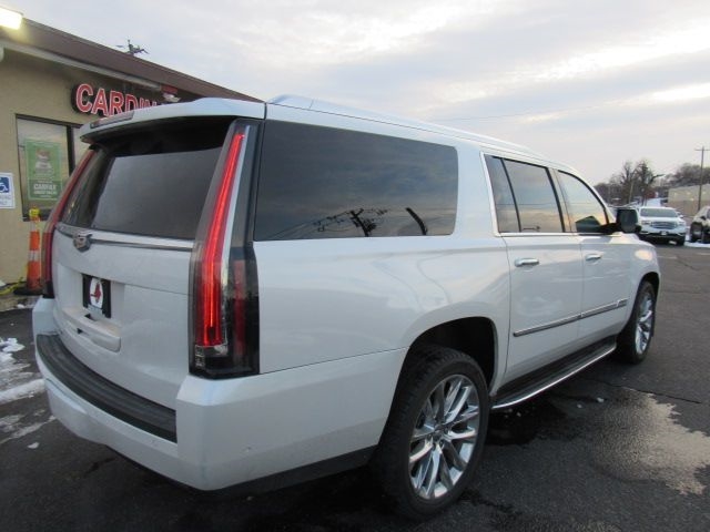 Cadillac Escalade ESV Luxury 4WD 2019