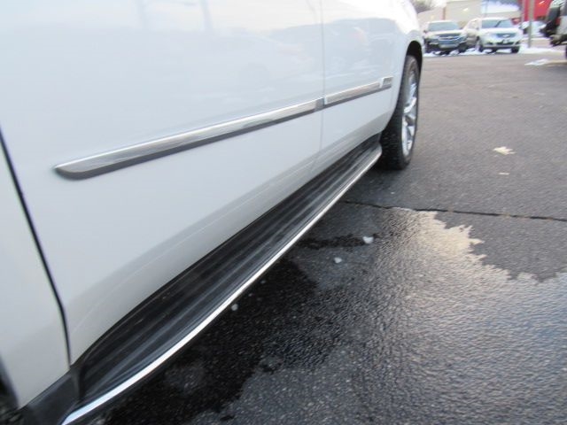 Cadillac Escalade ESV Luxury 4WD 2019