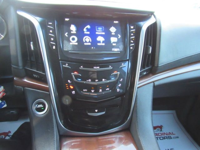 Cadillac Escalade ESV Luxury 4WD 2019