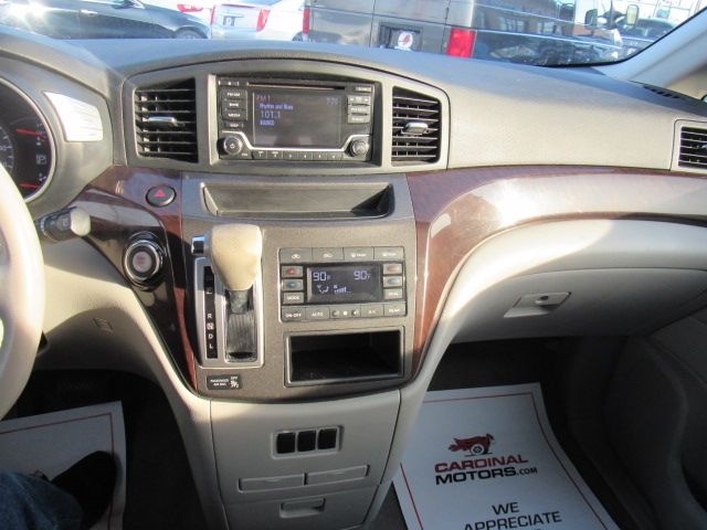 Nissan Quest SV 2017