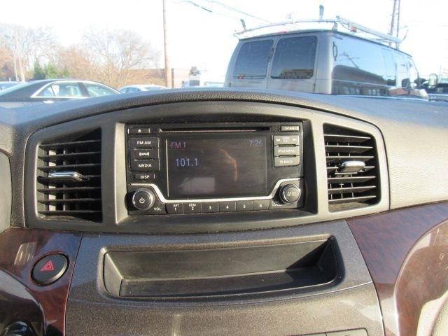 Nissan Quest SV 2017