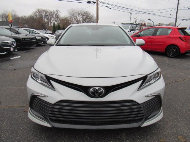 Toyota Camry LE 2022