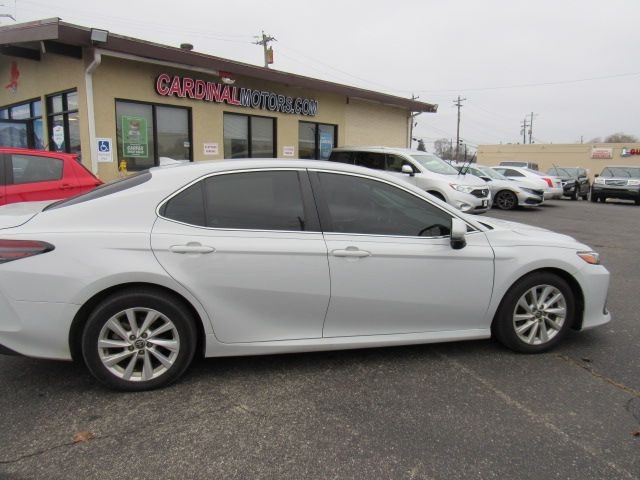 Toyota Camry LE 2022