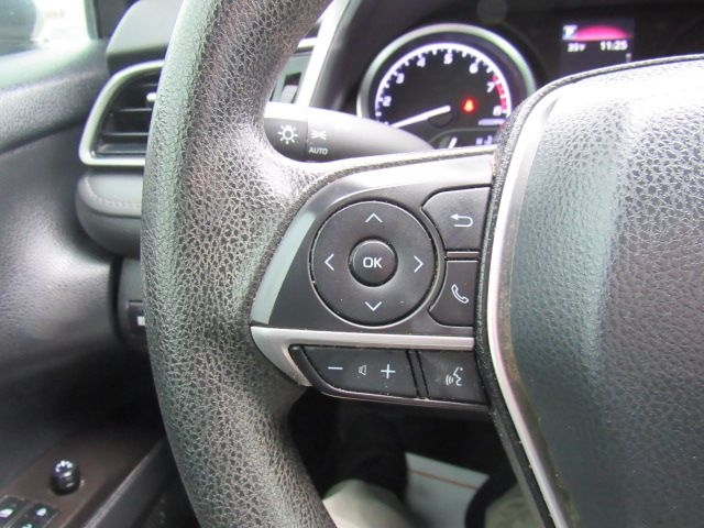 Toyota Camry LE 2022