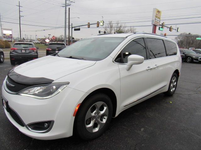 Chrysler Pacifica Touring-L Plus 2017