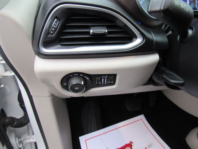 Chrysler Pacifica Touring-L Plus 2017