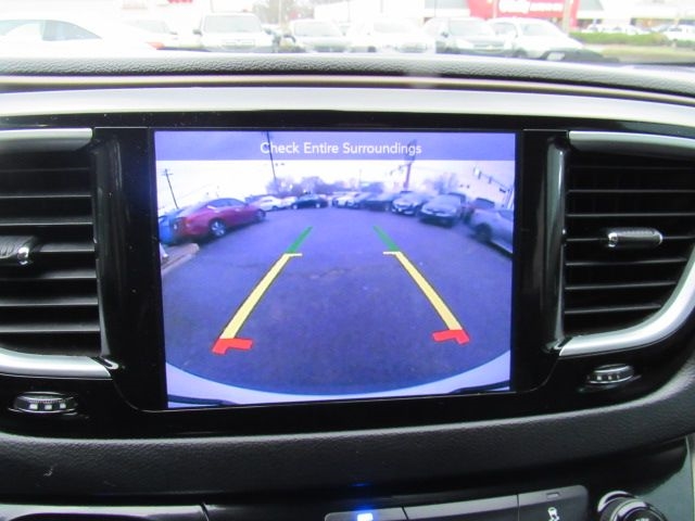 Chrysler Pacifica Touring-L Plus 2017