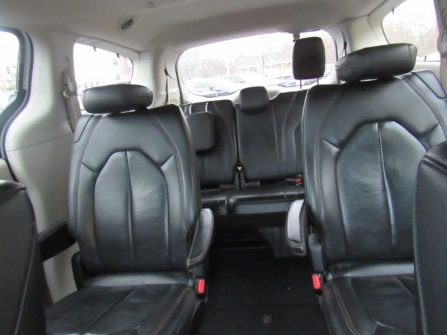 Chrysler Pacifica Touring-L Plus 2017