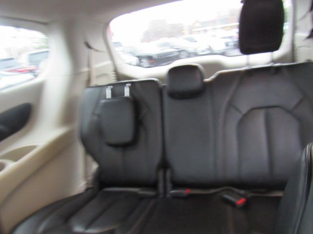 Chrysler Pacifica Touring-L Plus 2017