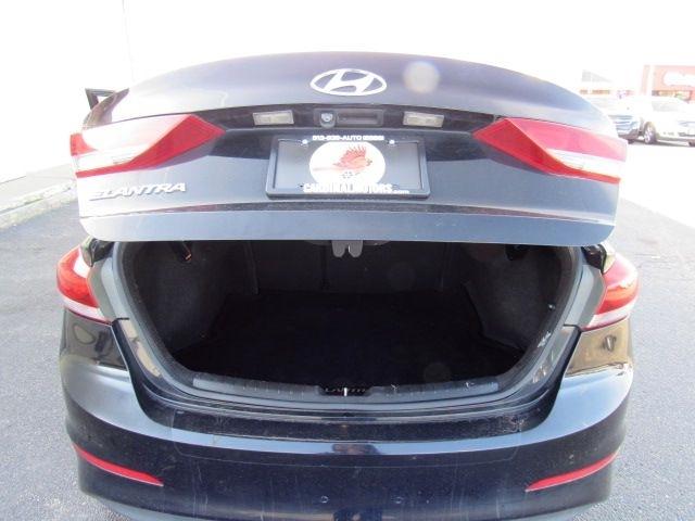Hyundai Elantra Limited 2018