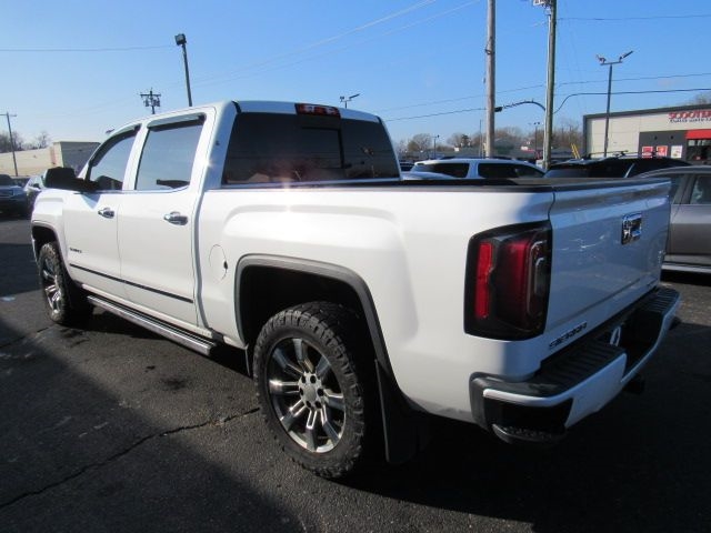 GMC Sierra 1500 Denali Crew Cab Long Box 4WD 2016