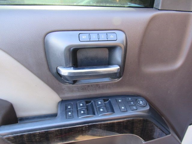 GMC Sierra 1500 Denali Crew Cab Long Box 4WD 2016