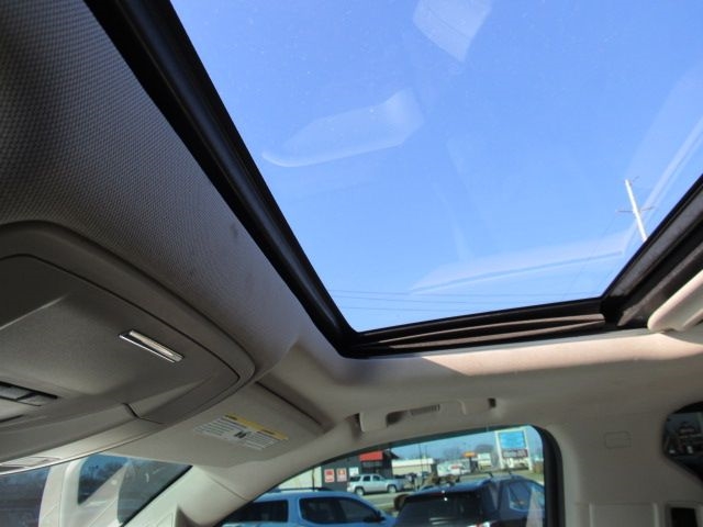 GMC Sierra 1500 Denali Crew Cab Long Box 4WD 2016