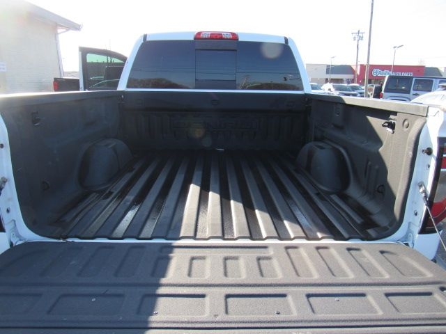 GMC Sierra 1500 Denali Crew Cab Long Box 4WD 2016