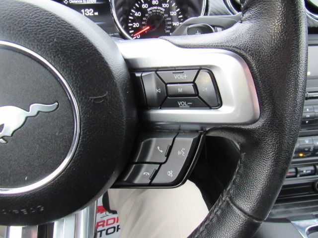 Ford Mustang V6 Coupe 2017