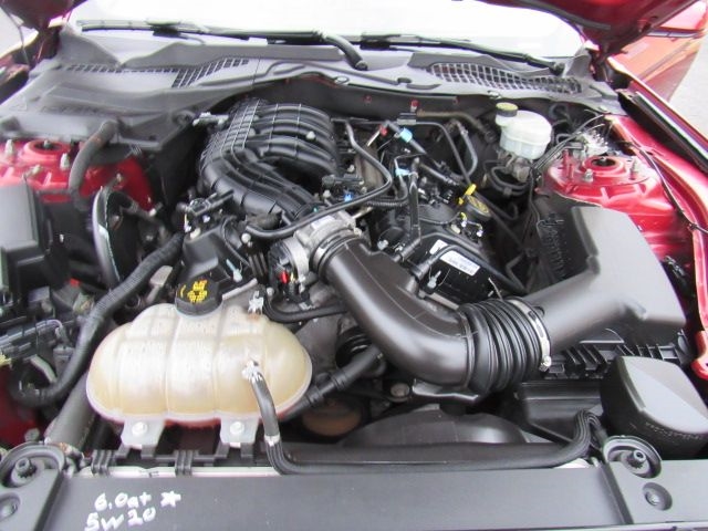 Ford Mustang V6 Coupe 2017