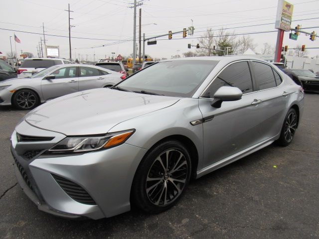 Toyota Camry SE 2018