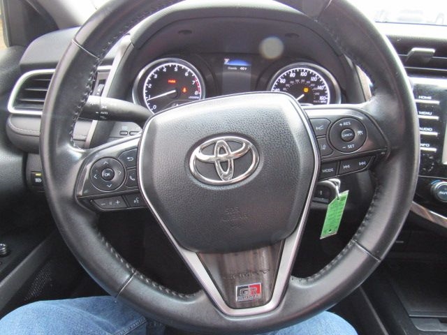 Toyota Camry SE 2018