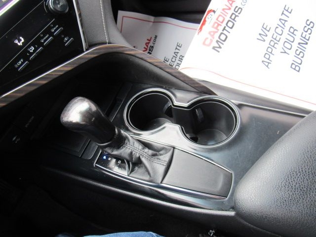 Toyota Camry SE 2018